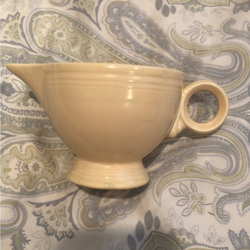 Fiesta vintage ivory 1936 creamer cup